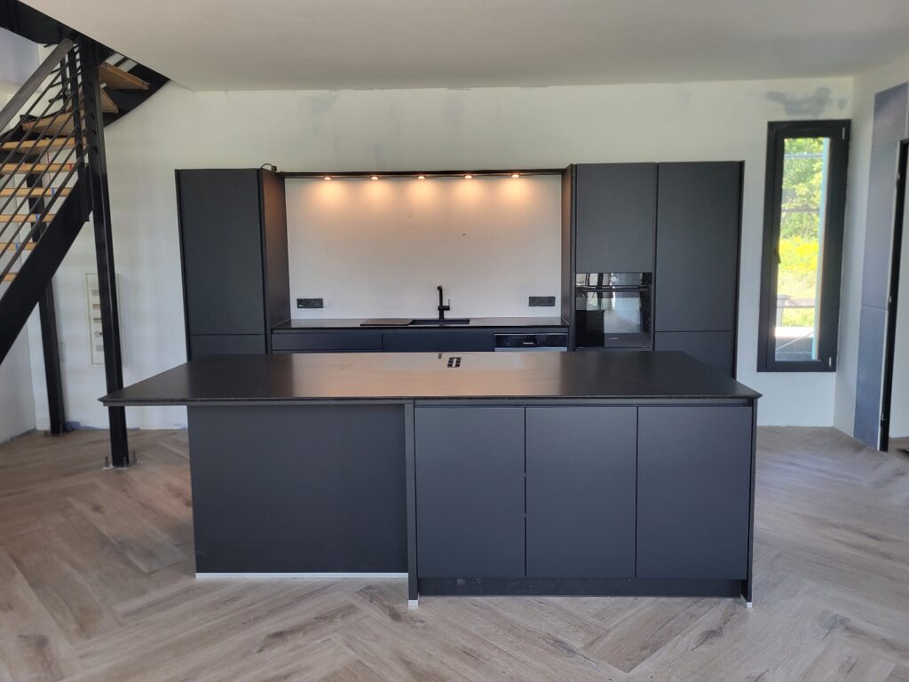 Montage für Tischlerei Kalt (2024)