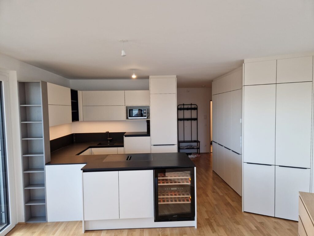 Montage für Tischlerei und Küchenstudio Ferdinand Kittinger (Oktober 2025)